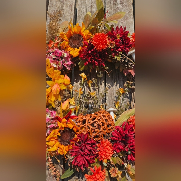 Handmade Fall 18" Grapevine Wreath - Picture 2 of 5